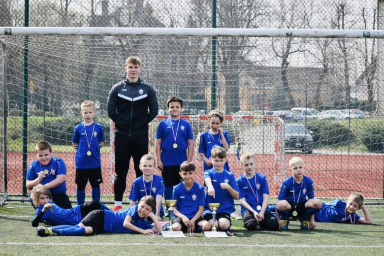 Turniej Piłki Nożnej o Puchar Dyrektora Gminnego Centrum Edukacji i Sportu w Ziębicach