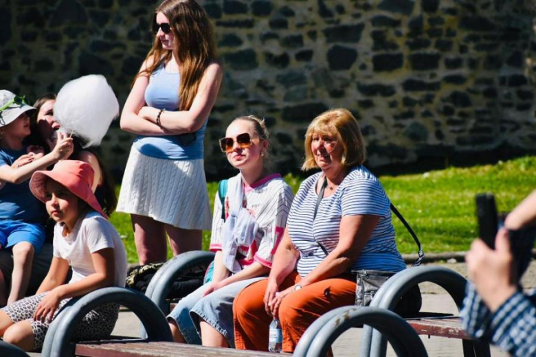 Majówka 2025 w Ziębicach – muzyka, uśmiech i wspólna radość!