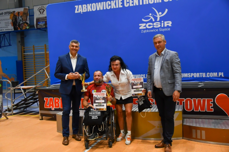 XXI Otwarte Mistrzostwa Mistrzostwa Ząbkowic Śląskich w Wyciskaniu Sztangi Leżąc RAW 