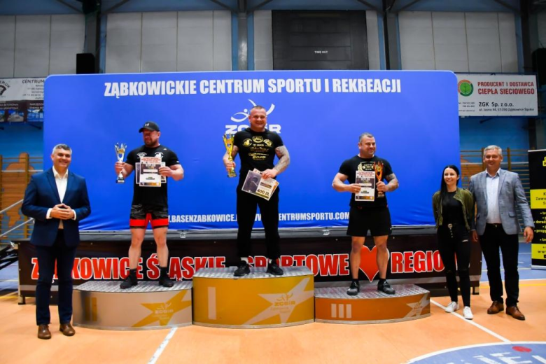 XXI Otwarte Mistrzostwa Mistrzostwa Ząbkowic Śląskich w Wyciskaniu Sztangi Leżąc RAW 
