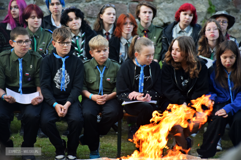 	Blask ognia, dźwięk gitar i harcerskie melodie – ruszył Srebrnogórski Festiwal Piosenki Harcerskie