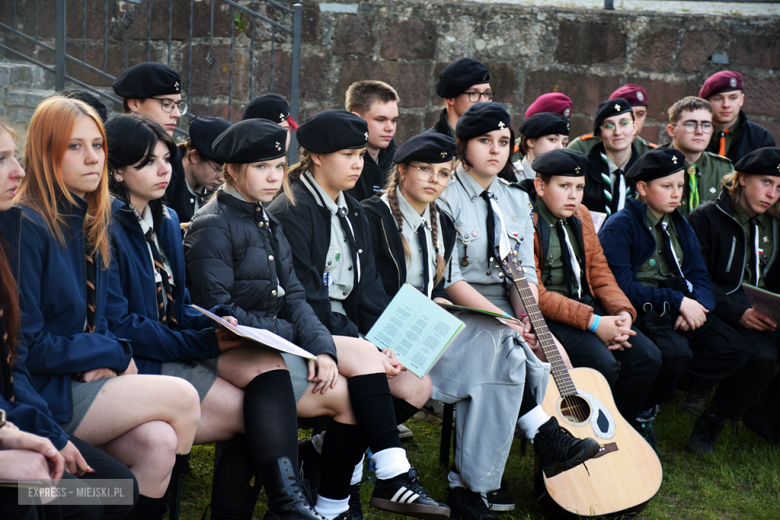	Blask ognia, dźwięk gitar i harcerskie melodie – ruszył Srebrnogórski Festiwal Piosenki Harcerskie