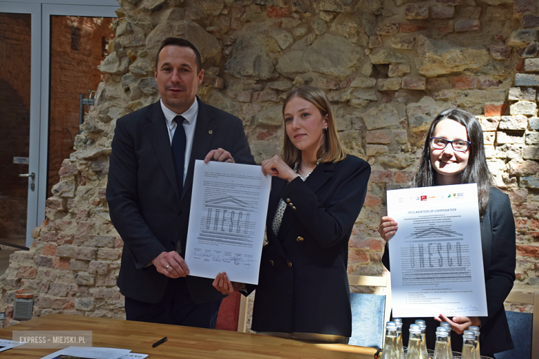 W stronę UNESCO – Twierdza Srebrna Góra z międzynarodowym wsparciem [foto]