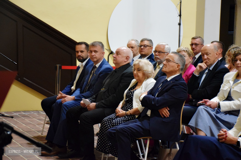 Uroczysta sesja Rady Miejskiej w Złotym Stoku z okazji 35-lecia odrodzenia samorządu terytorialnego