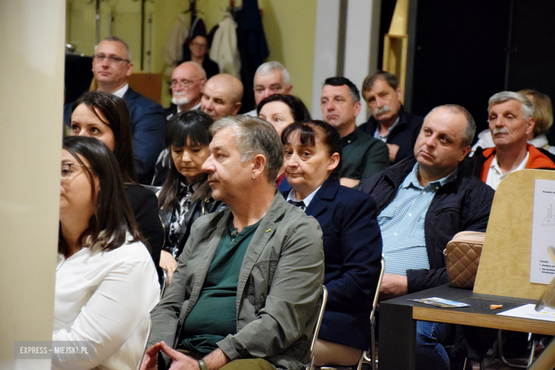 Uroczysta sesja Rady Miejskiej w Złotym Stoku z okazji 35-lecia odrodzenia samorządu terytorialnego