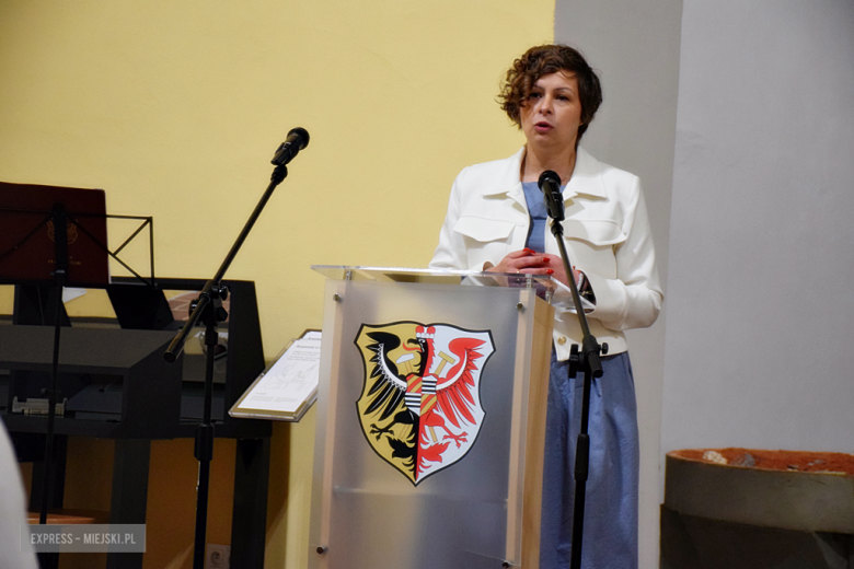 Uroczysta sesja Rady Miejskiej w Złotym Stoku z okazji 35-lecia odrodzenia samorządu terytorialnego