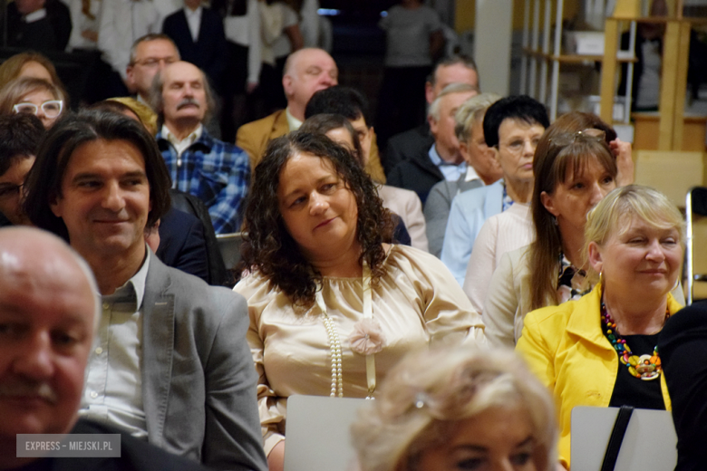 Uroczysta sesja Rady Miejskiej w Złotym Stoku z okazji 35-lecia odrodzenia samorządu terytorialnego
