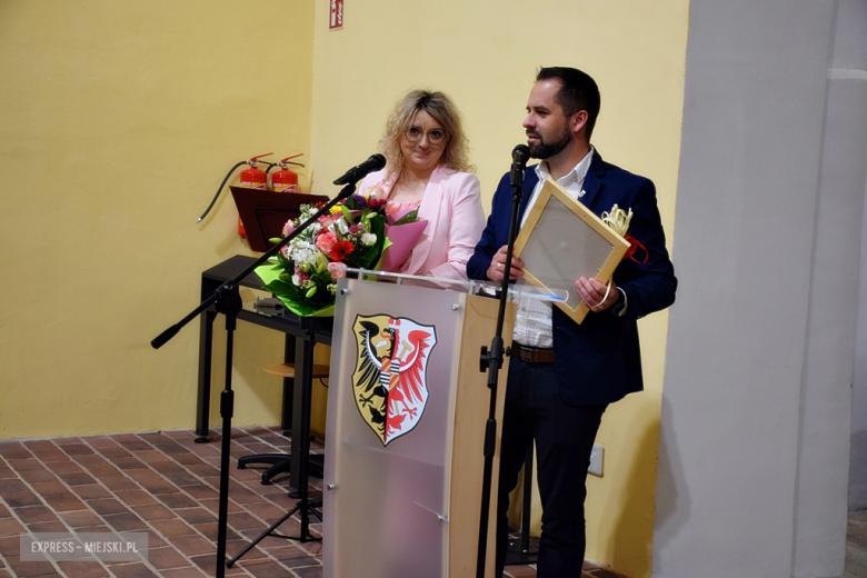 Uroczysta sesja Rady Miejskiej w Złotym Stoku z okazji 35-lecia odrodzenia samorządu terytorialnego