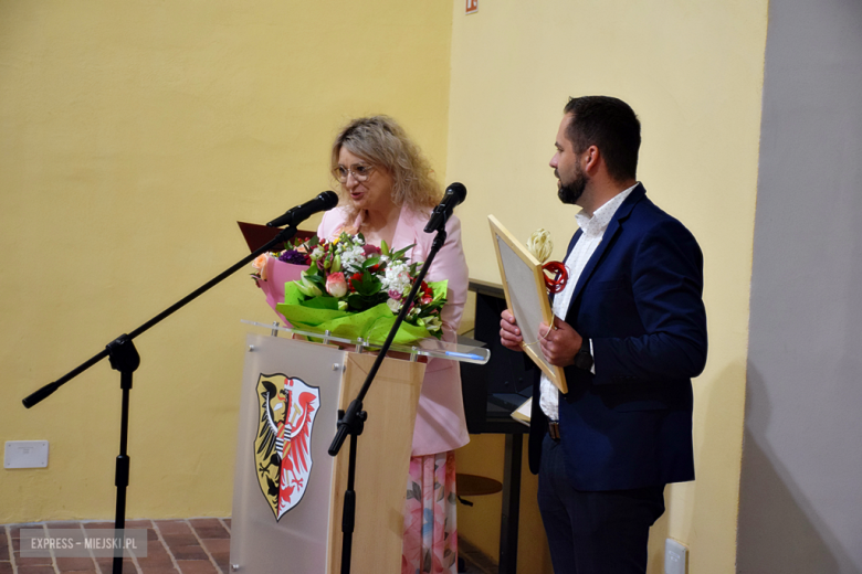 Uroczysta sesja Rady Miejskiej w Złotym Stoku z okazji 35-lecia odrodzenia samorządu terytorialnego