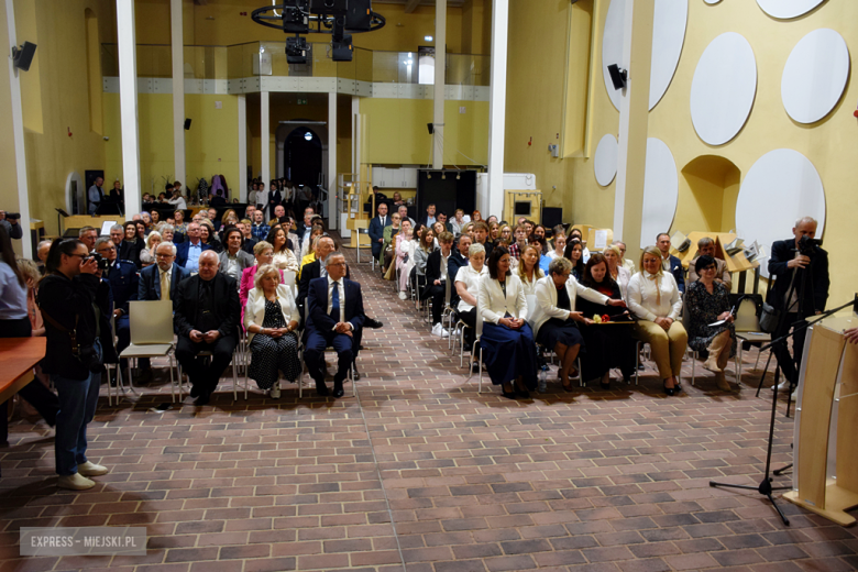 Uroczysta sesja Rady Miejskiej w Złotym Stoku z okazji 35-lecia odrodzenia samorządu terytorialnego