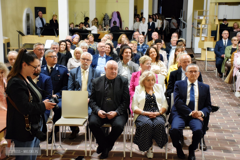 Uroczysta sesja Rady Miejskiej w Złotym Stoku z okazji 35-lecia odrodzenia samorządu terytorialnego