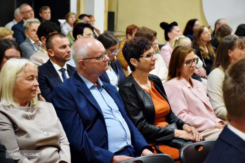 Uroczysta sesja Rady Miejskiej w Złotym Stoku z okazji 35-lecia odrodzenia samorządu terytorialnego