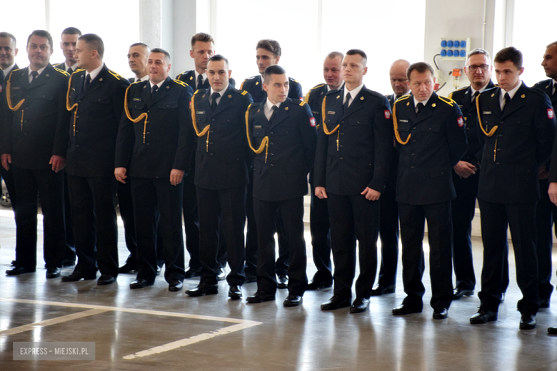 Powiatowy Dzień Strażaka. Wręczono awanse, odnaczenia i podziękowania