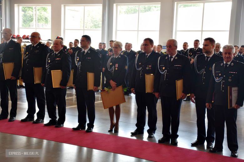 Powiatowy Dzień Strażaka. Wręczono awanse, odnaczenia i podziękowania