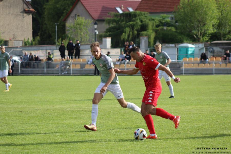 Klasa okręgowa: Zamek Kamieniec Ząbkowicki 4:0 (1:0)  Pogoń Pieszyce