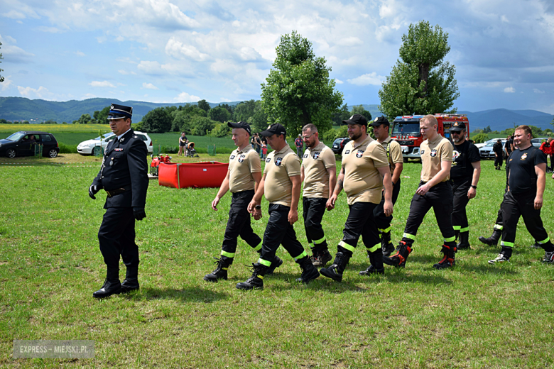 OSP Jemna triumfuje w zawodach sportowo-pożarniczych w Stoszowicach 