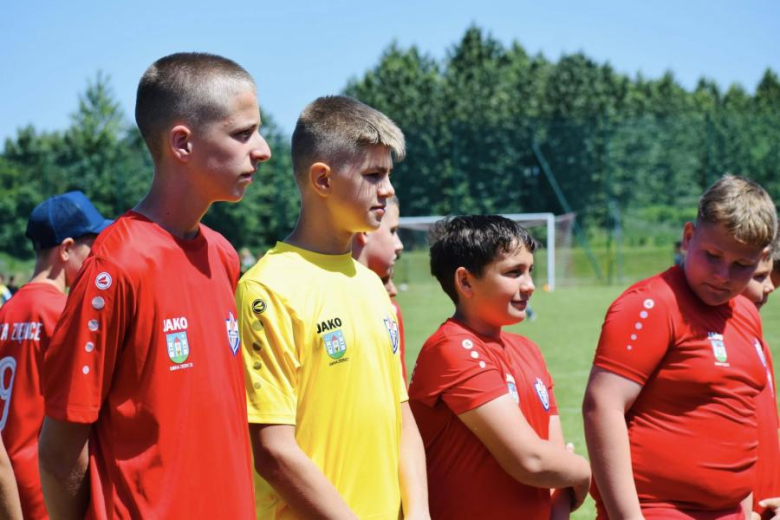 Dziecięce święto piłki nożnej w Ziębicach. VIII Memoriał im. Henryka Kowalczyka za nami