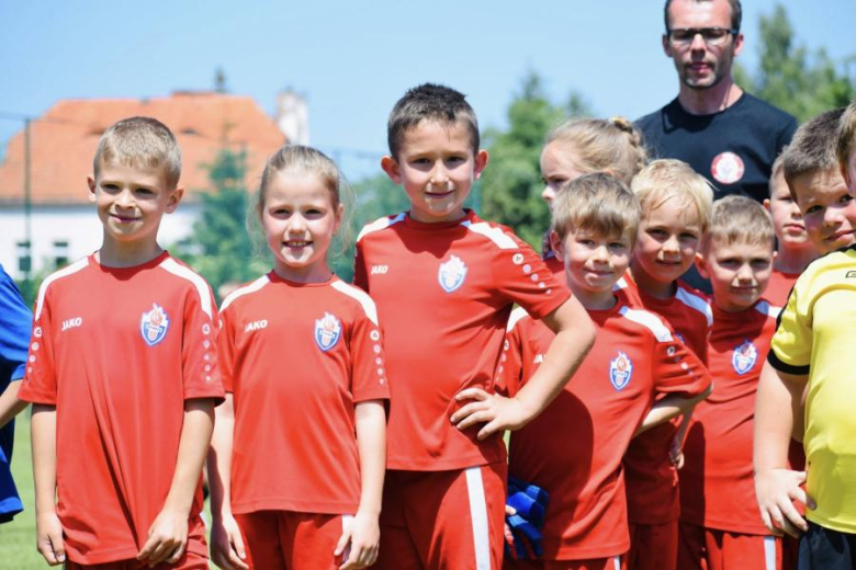 Dziecięce święto piłki nożnej w Ziębicach. VIII Memoriał im. Henryka Kowalczyka za nami