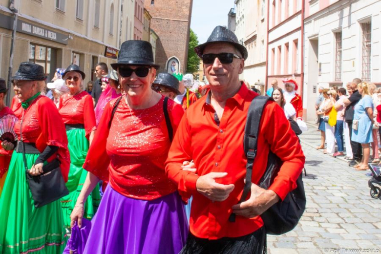 Międzypokoleniowa Biesiada Historyczna z Frankensteinem – radość, historia i wspólna zabawa