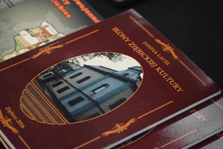 „Sybir ciągle mi się śni” – refleksyjny wieczór poetycki