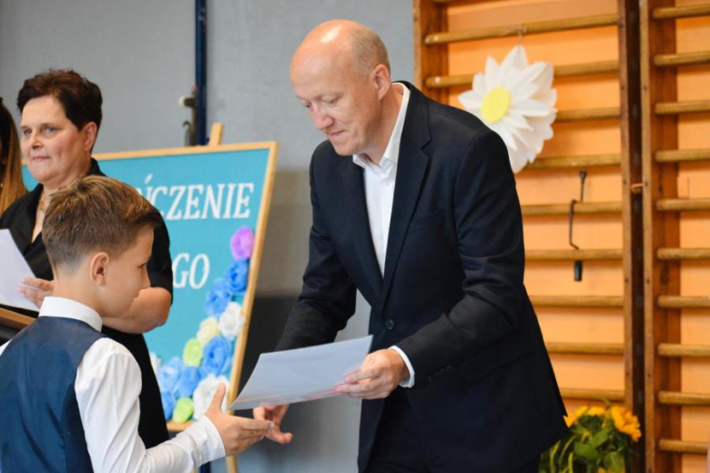 Gminne zakończenie roku szkolnego 2024/2025 w Szkole Podstawowej w Henrykowie