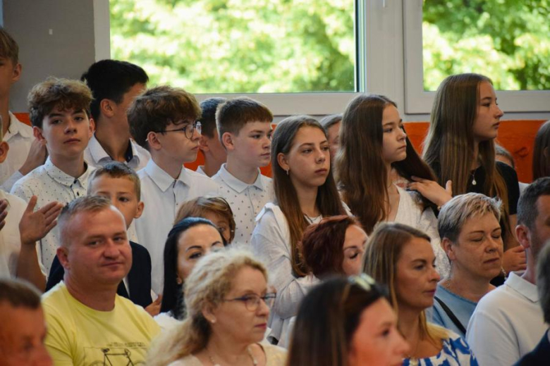 Gminne zakończenie roku szkolnego 2024/2025 w Szkole Podstawowej w Henrykowie
