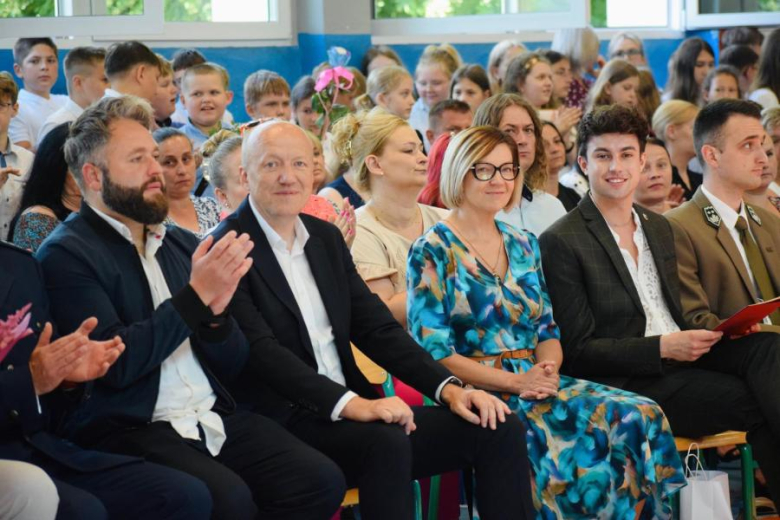 Gminne zakończenie roku szkolnego 2024/2025 w Szkole Podstawowej w Henrykowie