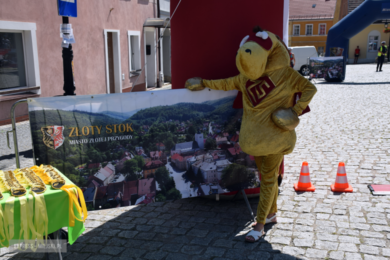 Złoty Bieg na Jawornik – sportowe emocje i… prawdziwe złoto