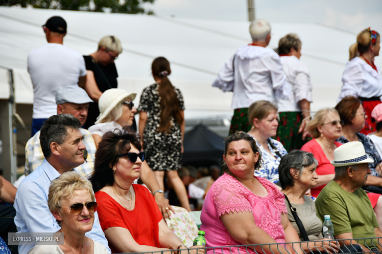 XXVIII Wojewódzki Festiwal Zespołów Artystycznych Kół Gospodyń Wiejskich w Stolcu