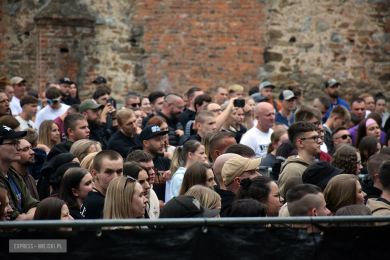 DonGURALesko, Guzior, Grubson i Danzel. Tłumy podczas Dni i Nocy Krzywej Wieży [foto]