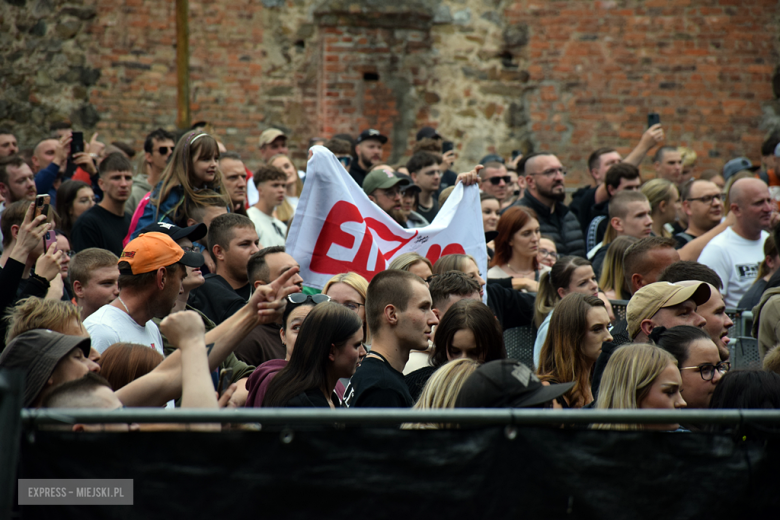 DonGURALesko, Guzior, Grubson i Danzel. Tłumy podczas Dni i Nocy Krzywej Wieży [foto]
