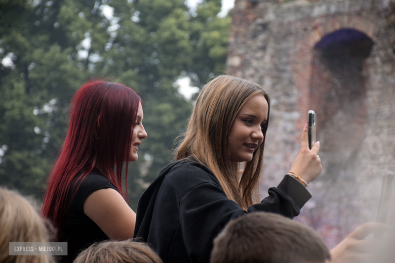 DonGURALesko, Guzior, Grubson i Danzel. Tłumy podczas Dni i Nocy Krzywej Wieży [foto]
