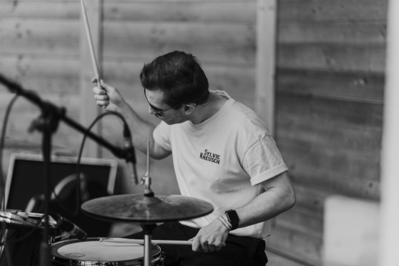 Wakacyjny Park Kultury w Złotym Stoku. Wystąpił zespół Tom J