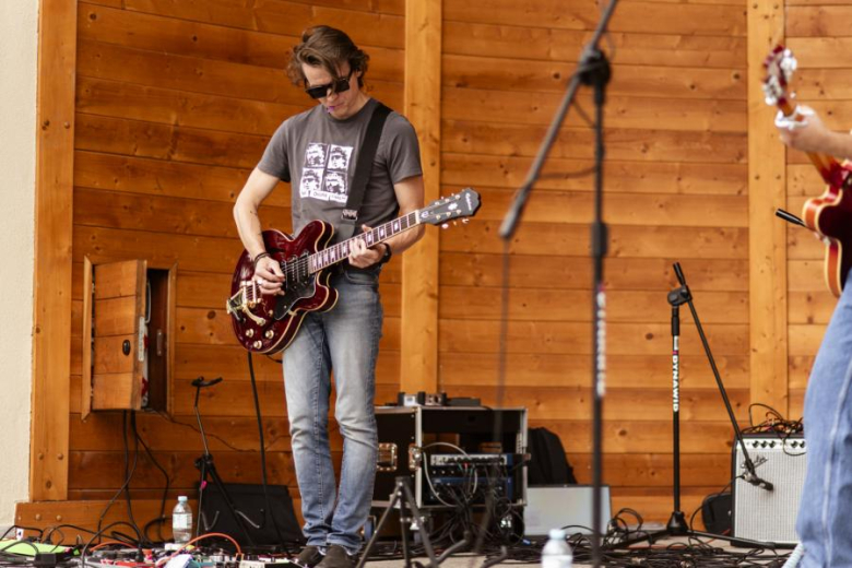 Wakacyjny Park Kultury w Złotym Stoku. Wystąpił zespół Tom J