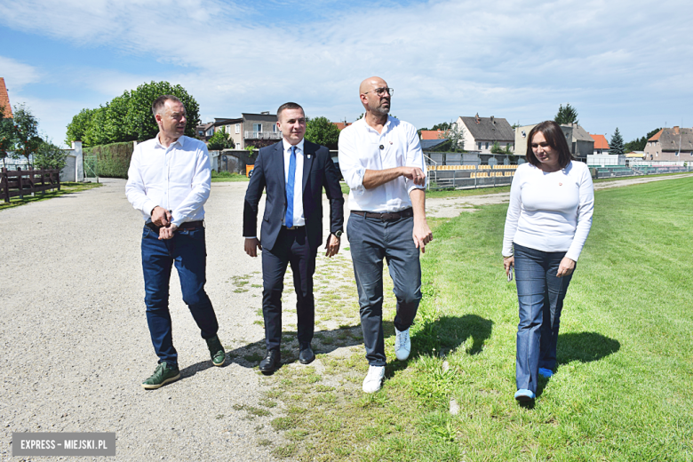 Minister Sportu i Turystyki oraz wicemarszałek Sejmu z wizytą w Kamieńcu Ząbkowickim
