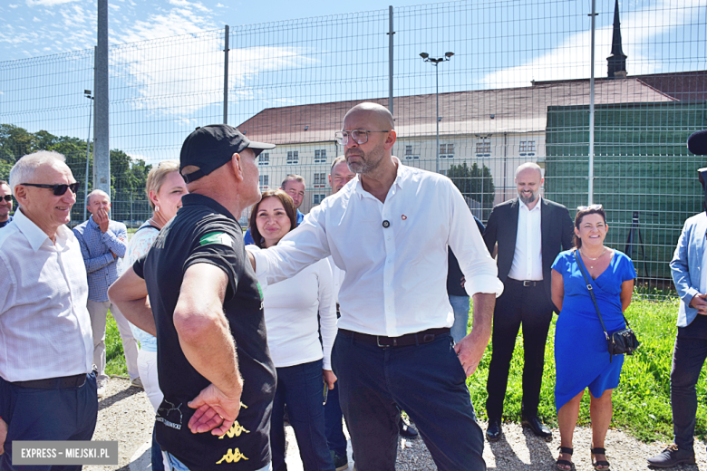 Minister Sportu i Turystyki oraz wicemarszałek Sejmu z wizytą w Kamieńcu Ząbkowickim
