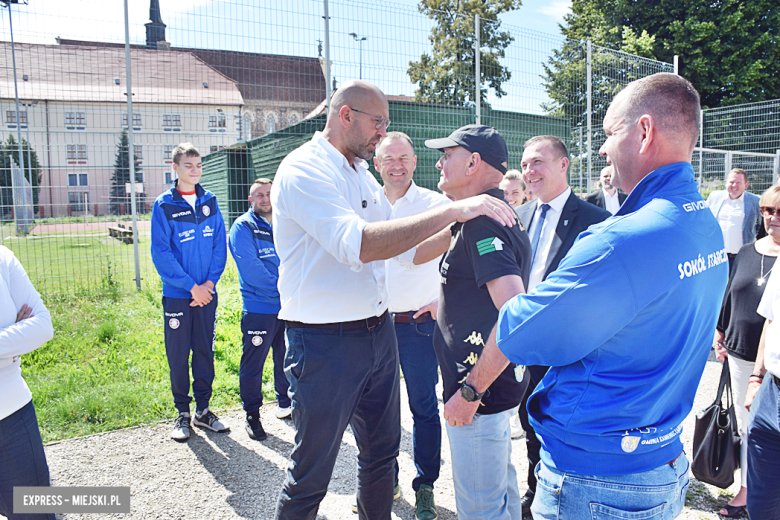 Minister Sportu i Turystyki oraz wicemarszałek Sejmu z wizytą w Kamieńcu Ząbkowickim
