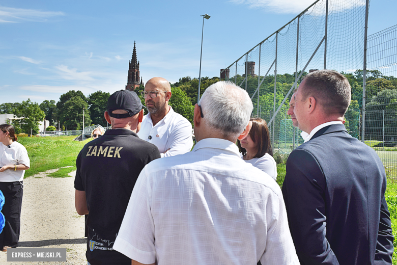 Minister Sportu i Turystyki oraz wicemarszałek Sejmu z wizytą w Kamieńcu Ząbkowickim
