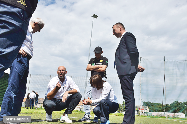 Minister Sportu i Turystyki oraz wicemarszałek Sejmu z wizytą w Kamieńcu Ząbkowickim

