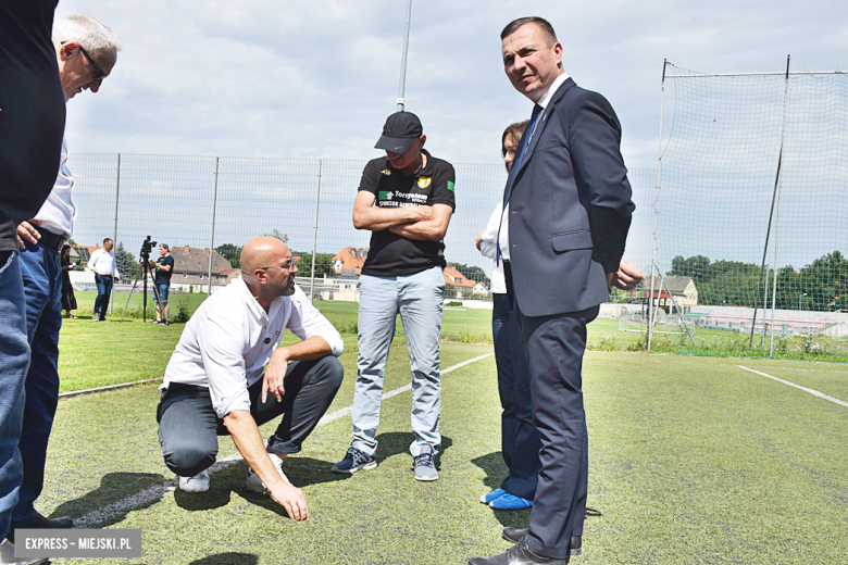 Minister Sportu i Turystyki oraz wicemarszałek Sejmu z wizytą w Kamieńcu Ząbkowickim
