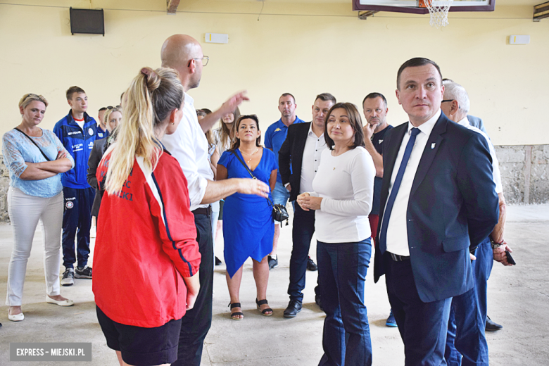 Minister Sportu i Turystyki oraz wicemarszałek Sejmu z wizytą w Kamieńcu Ząbkowickim
