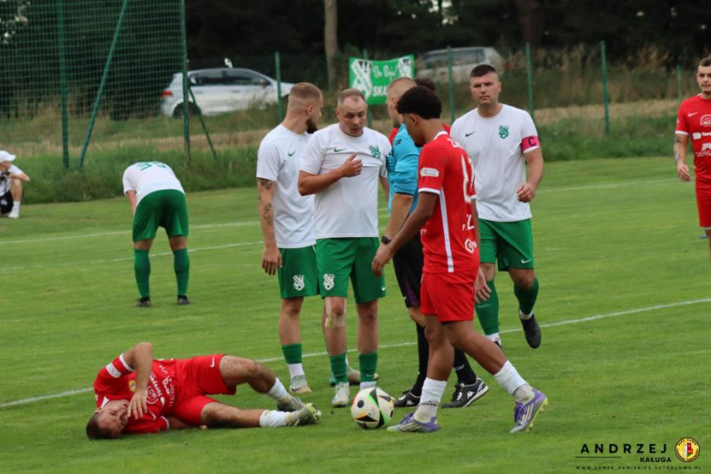 Klasa okręgowa: Skałki Stolec 0:0 Zamek Kamieniec Ząbkowicki