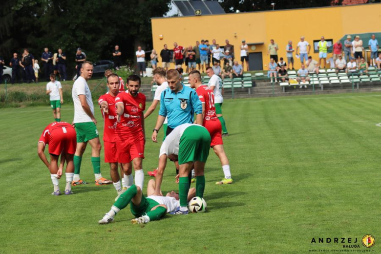 Klasa okręgowa: Skałki Stolec 0:0 Zamek Kamieniec Ząbkowicki