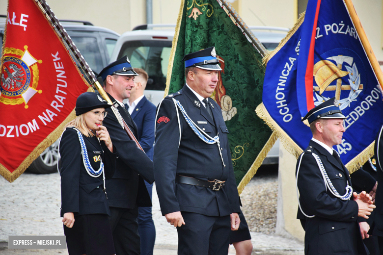 Tradycja połączona z dobrą zabawą i niepowtarzalny wyścig traktorów. Dożynki gminy Stoszowice