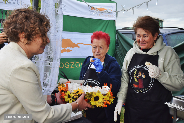 Tradycja połączona z dobrą zabawą i niepowtarzalny wyścig traktorów. Dożynki gminy Stoszowice