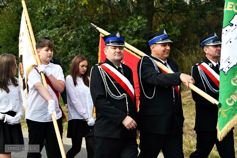 W Starym Henrykowie podziękowano za plony. Dożynki Gminy Ciepłowody
