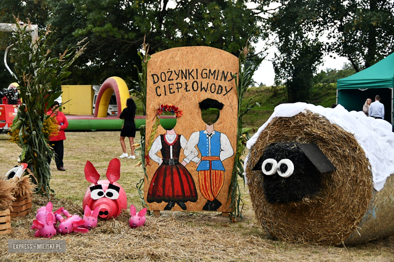 W Starym Henrykowie podziękowano za plony. Dożynki Gminy Ciepłowody