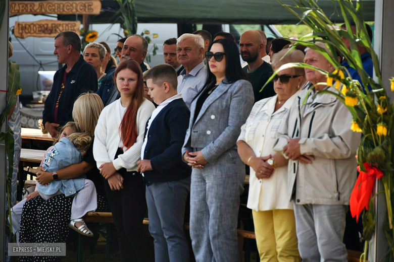 Muzyka, tradycja i turniej sołectw – dożynki gminne w Olbrachcicach Wielkich