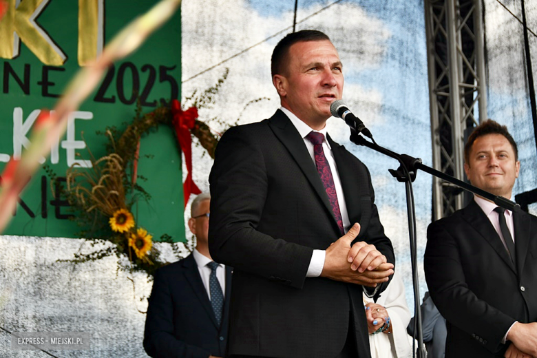 Muzyka, tradycja i turniej sołectw – dożynki gminne w Olbrachcicach Wielkich