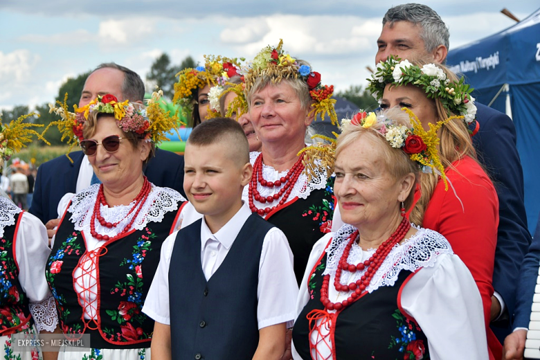 Muzyka, tradycja i turniej sołectw – dożynki gminne w Olbrachcicach Wielkich